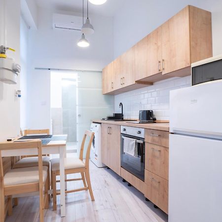 Studio In The Heart Of Party District Ka28 บูดาเปสต์ ภายนอก รูปภาพ