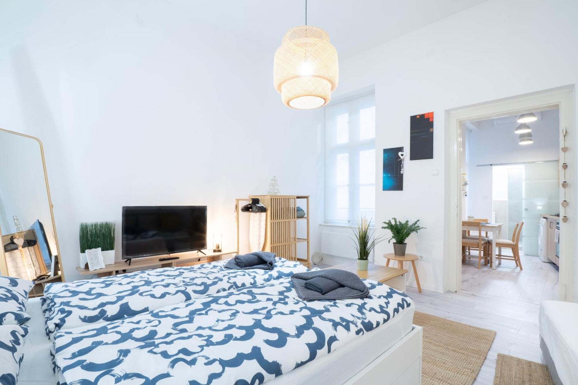 Studio In The Heart Of Party District Ka28 บูดาเปสต์ ภายนอก รูปภาพ